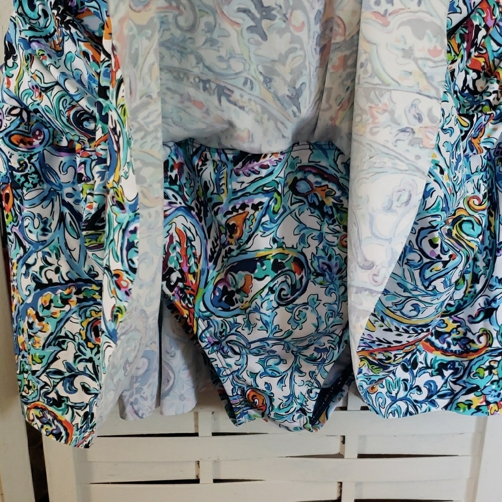 Colorful Patterned Tankini Top - Picture 3 of 8